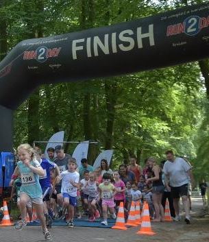 wodanrun kinderen over de finish