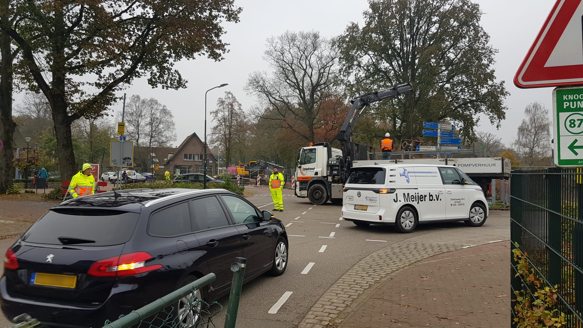 Werkzaamheden verleggen riool rondom spooronderdoorgang